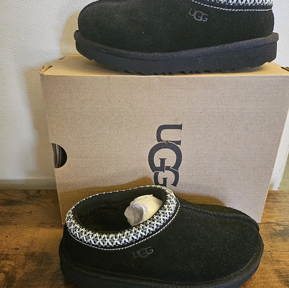 TASMAN UGG TODDLER SIZE 11 - Picture 1 of 2
